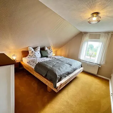 דירה Plueschmors דורנום