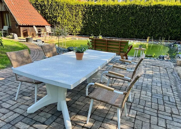 Plueschmors * Dornum